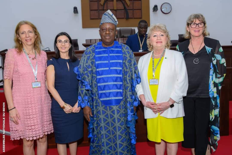 Représentativité, promotion et protection des droits des femmes : Le Réseau des femmes de l’Assemblée parlementaire de la Francophonie (APF) en conclave à Porto-Novo