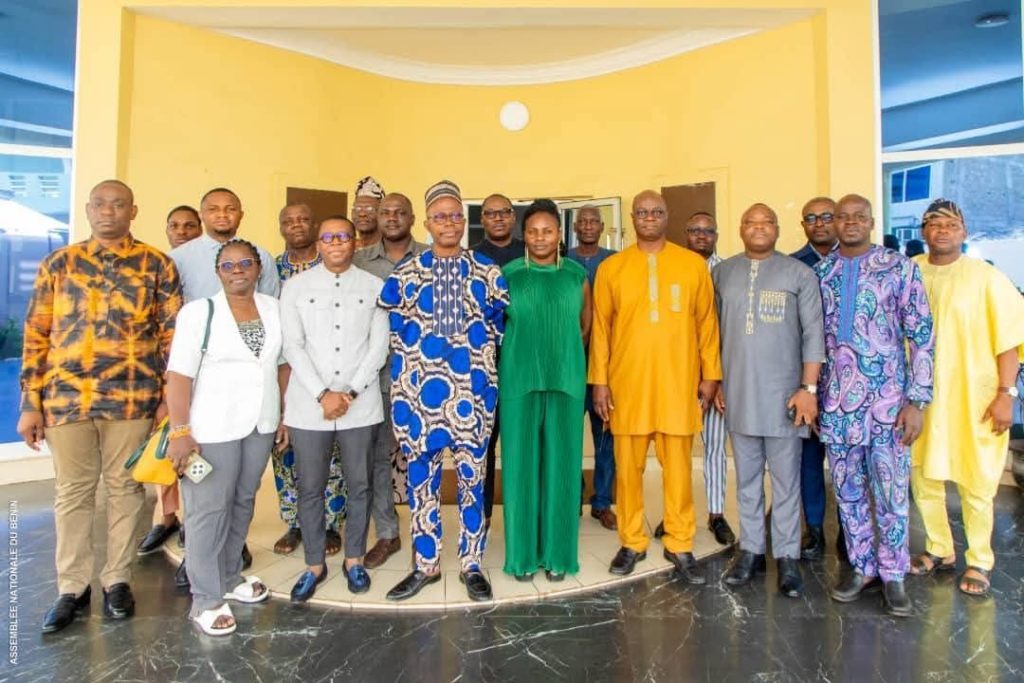 Contrôle efficace de l&rsquo;action gouvernementale : Vers la mise à jour du recueil des procédures de l&rsquo;Assemblée nationale