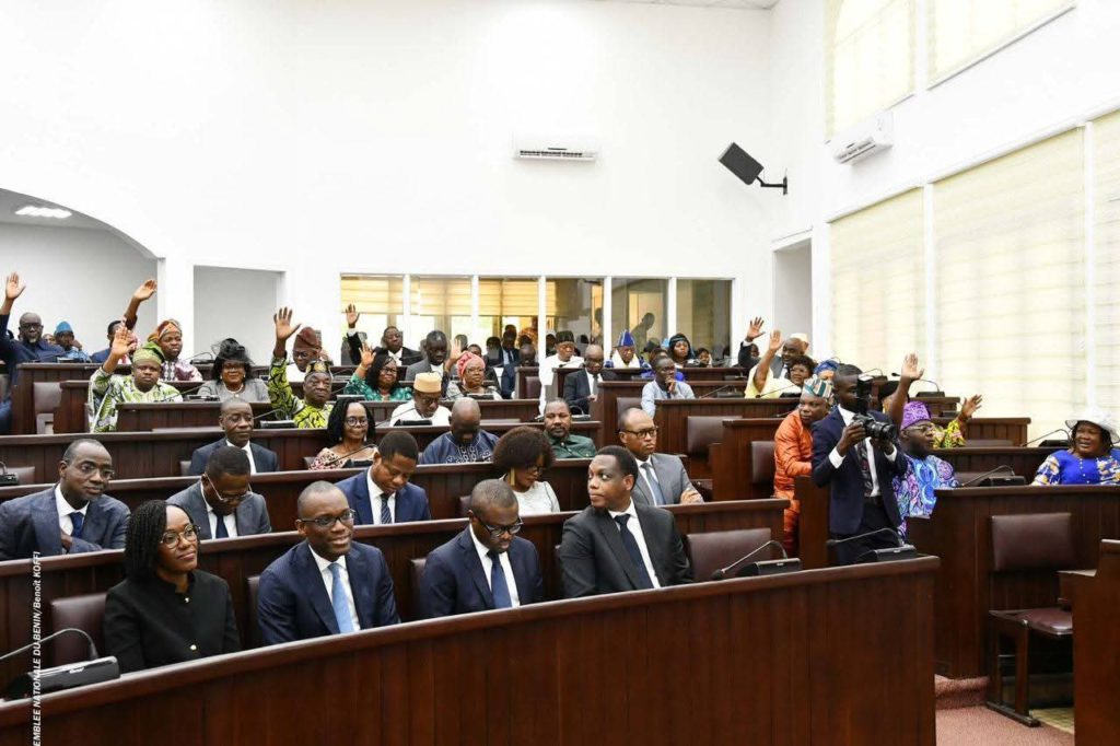 Assemblée nationale : La loi de finances gestion 2026 adoptée à l’unanimité des députés